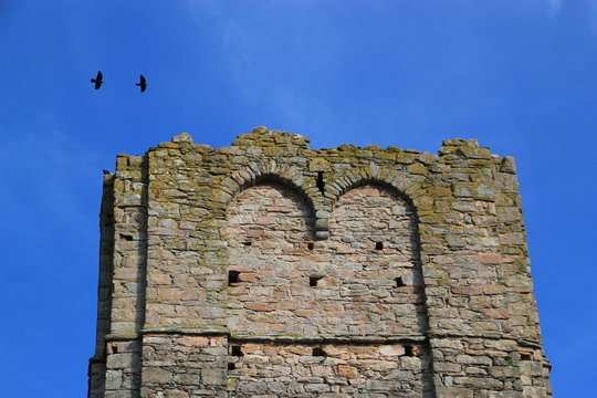 Tour donjon de Ch&acirc;teau-Chervix (Haute-Vienne)