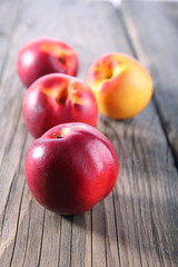 nectarines