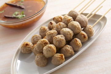 thai meat ball and spicy sauce