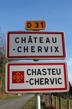 Panneau de signalisation.