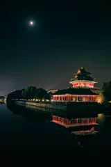 Poster Im Rahmen der turm der verbotenen stadt beijing in der nacht, china © baiyi126