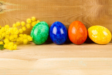 Uova su legno