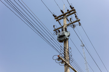 Electric transformer