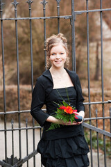 Mädchen am Konfirmationstag