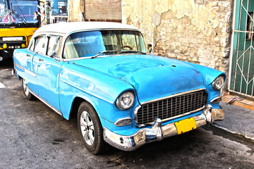 Stary kubański samochód - 62027663