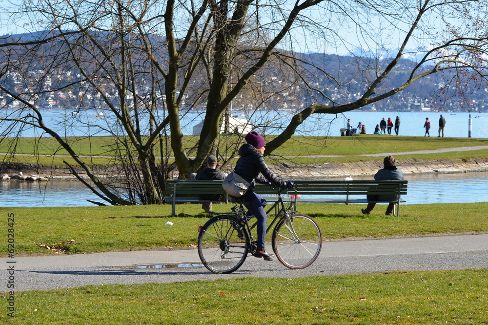1000_F_62028425_PownRuJ26U5KtmH4zNfit600GuGIvajB.jpg