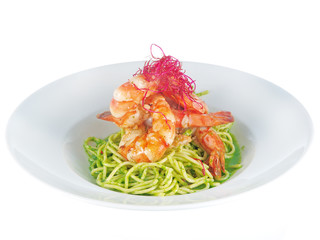 prawns with spaghetti pesto