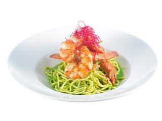 spaghetti pesto with prawns