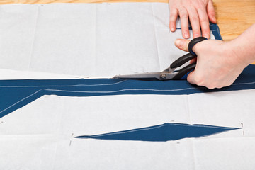 tailoring dress according with pattern