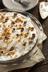 Homemade Chocolate Cream Pie