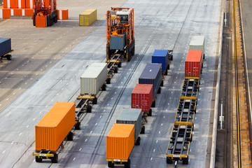 Naklejka premium Port container terminal
