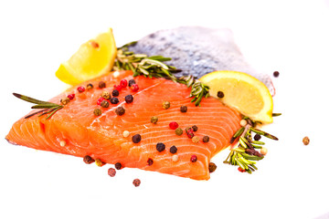 Salmon with lemon and pepper 