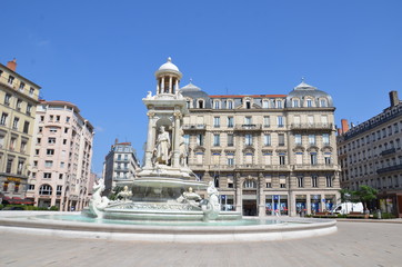 Fototapeta na wymiar Fontaine des jacobins, Lyon