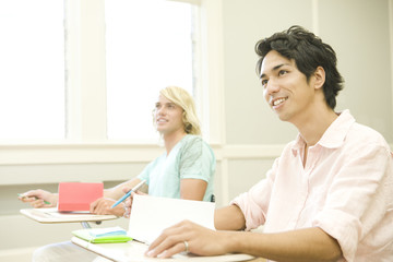 Obraz premium male student studying in classroom