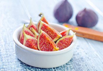 fresh figs