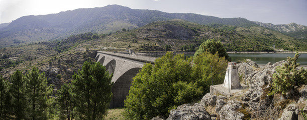Lac de Calacuccia - Barrage