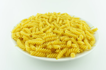 noodles on round plate