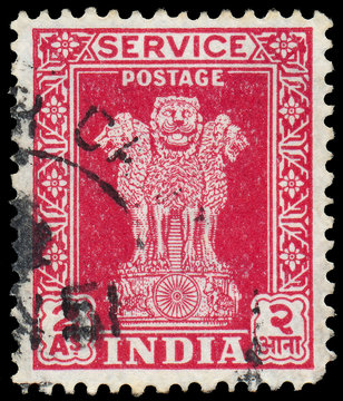INDIA - CIRCA 1950: A stamp printed in India, shows Lion Capital