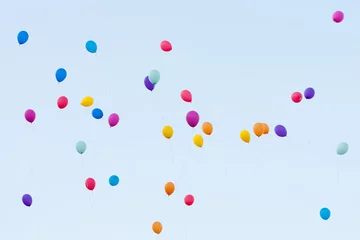 Schilderijen op glas colorful balloons in the sky © so4in