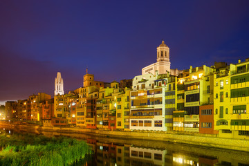 Fototapeta na wymiar Evening view of of Girona. Catalonia