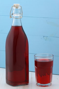 delicious cranberry juice