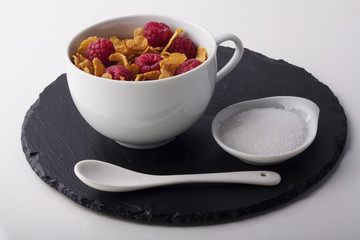 Breakfast cereals with raspberries