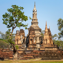 Fototapeta premium Wat Mahathat temple, Sukhothai Historical Park, Thailand