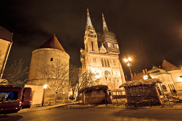 Fototapeta na wymiar Zagreb cathedral night christmas view