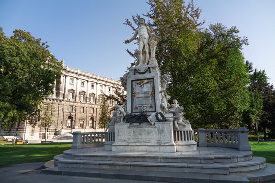 Sculpture of Wolfgang Amadeus Mozart in Vienna, Austria