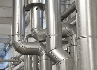 Rohrleitung in Fabrikanlage // pipelines in factory