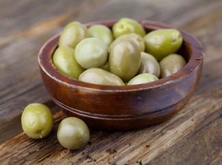 Olives in a bowl