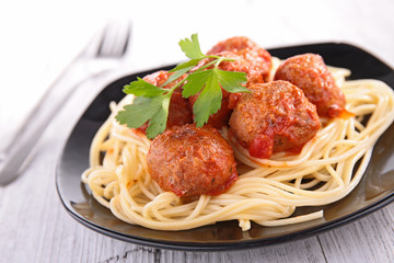 spaghetti and meatballs