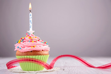 birthday cupcake