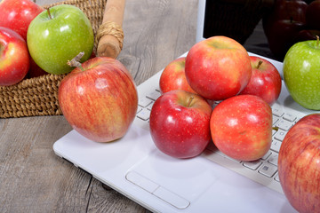 apples fell on the keyboard of a computer