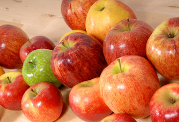 different apples