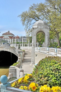 Wien, Stadtpark, Wienfluss,  Eingangspavillion, Wienflusspromena