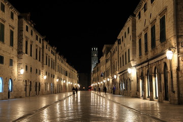 Fototapeta na wymiar Night view of Dubrovnik, Croatia