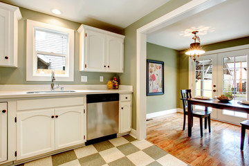 Great color solution for kitchen room design