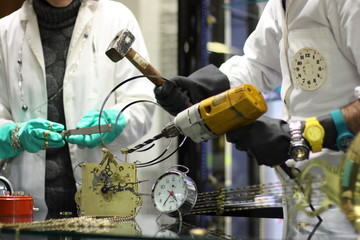 riparazione orologio pendola