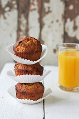 Apple muffins with chocolate and nuts