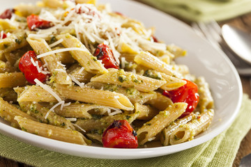 Light Homemade Pesto Pasta