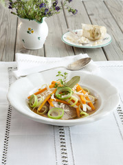 Steirisches Wurzelfleisch mit frischem Kren