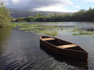 bateau sur lac