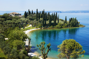 Garda lake resort in Italy - obrazy, fototapety, plakaty