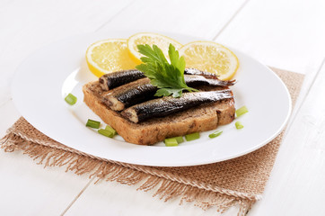 Sprats sandwiches