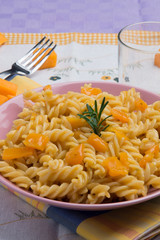 Fusilli con sugo di zucca