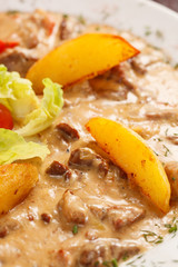 potatoes with meat