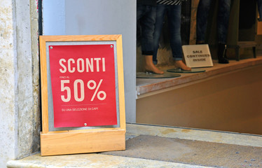 "Sale" sign in italian language