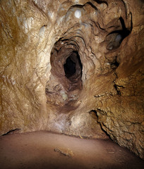 Coiba Mare cave in Romania