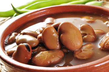 broad bean stew © nito